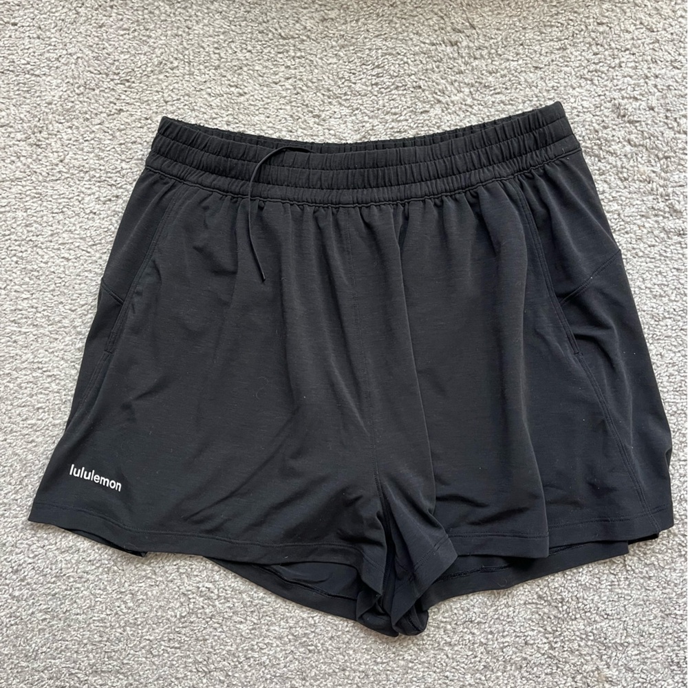 Lululemon jersey training shorts